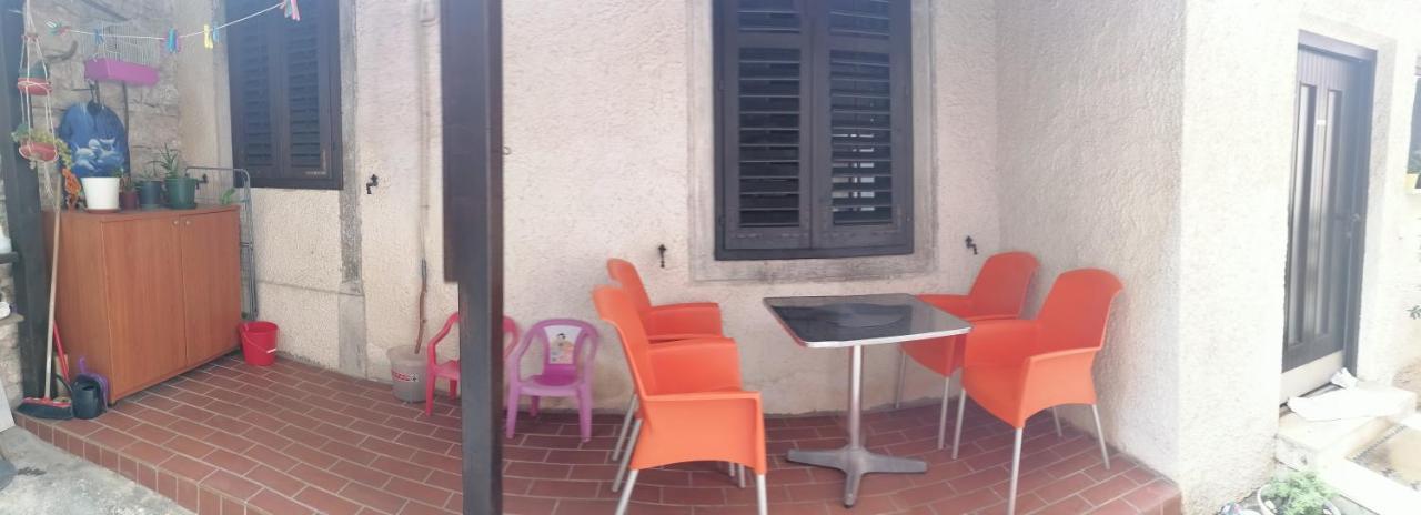 Apartman Zepina Pula Extérieur photo