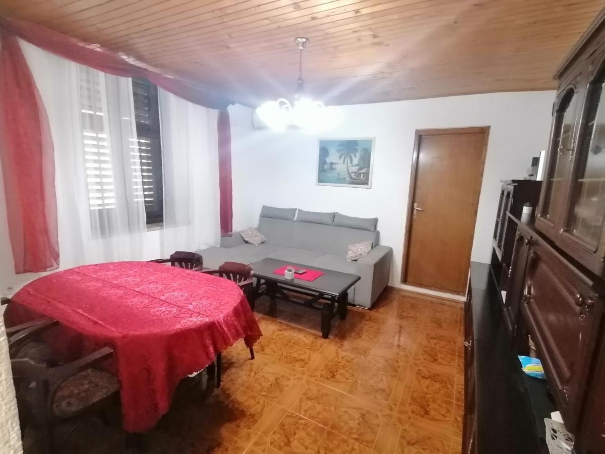 Apartman Zepina Pula Extérieur photo